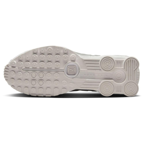 Nike Shox R4